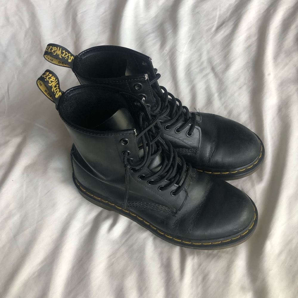 Womens Doc Martens Boots Size 8 Black
